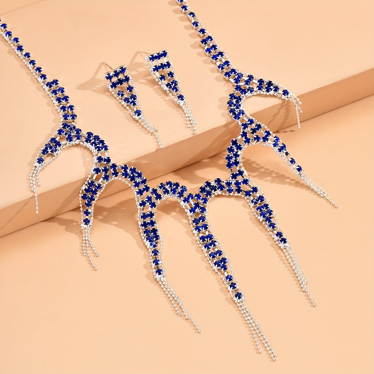 Elegant Jewelry Set | Inlaid Shining Rhinestone Claw Design