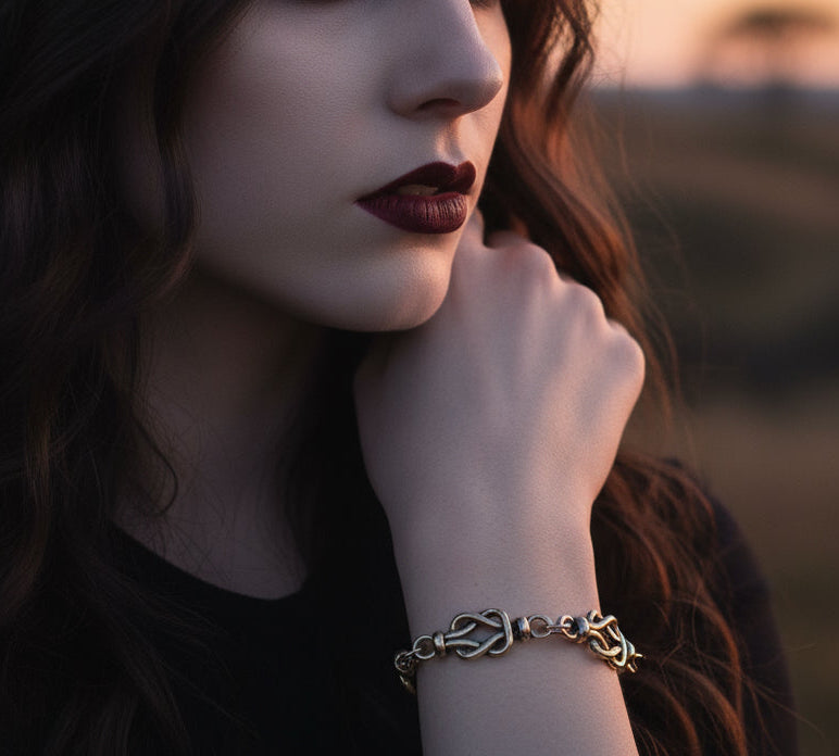Silver Knot Bracelet | Unisex Style Stainless Steel Linked Bracelet