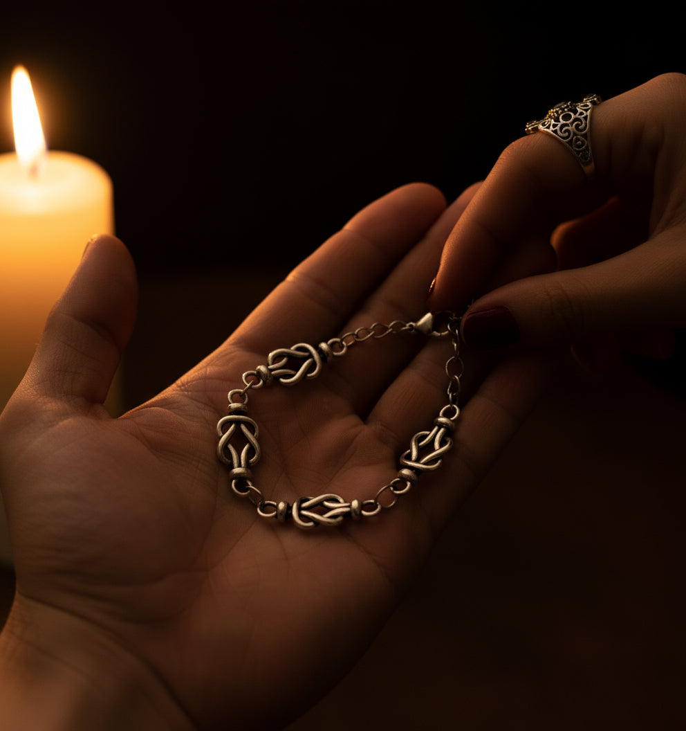 Silver Knot Bracelet | Unisex Style Stainless Steel Linked Bracelet
