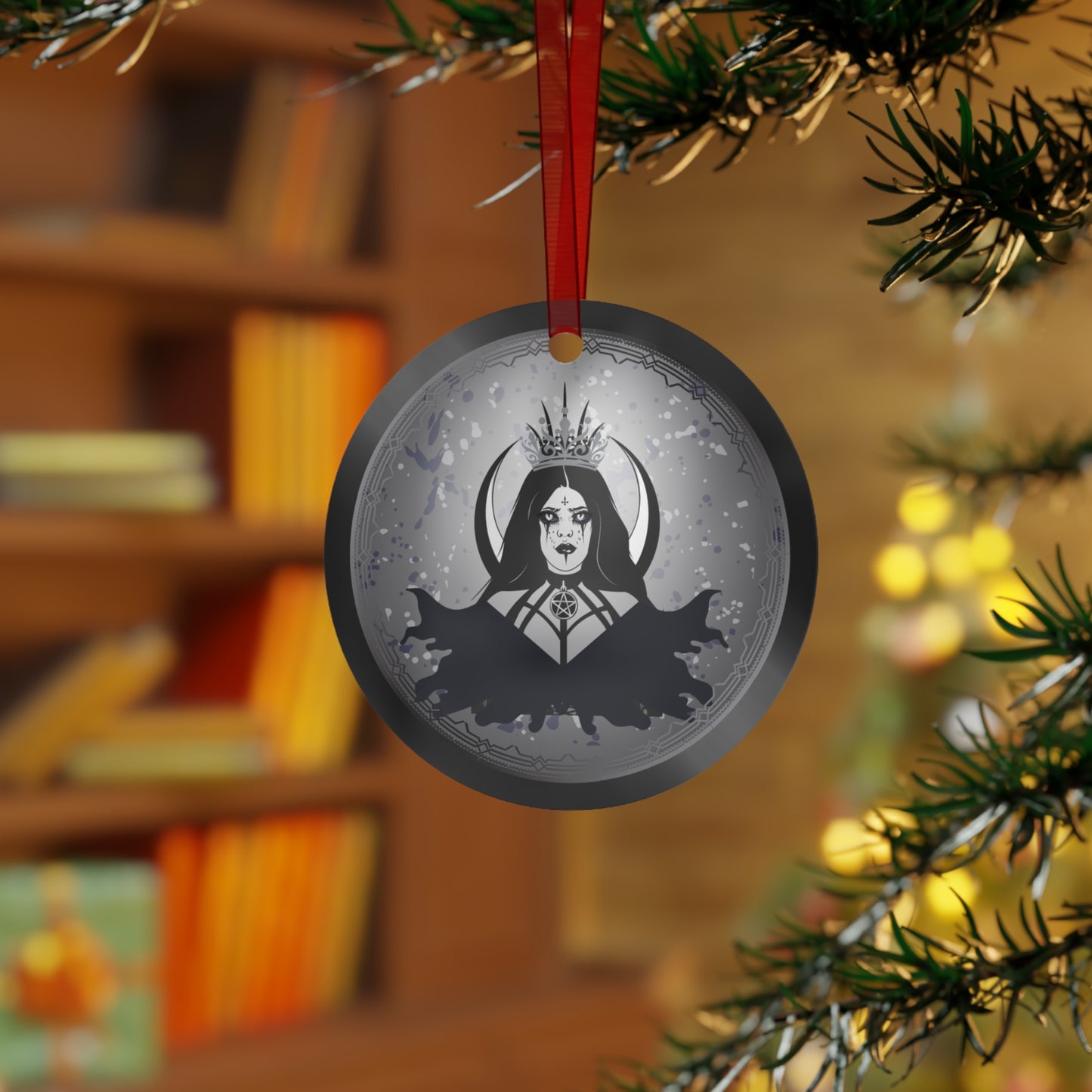 Grey Lady | Metal Ornaments (1pc)