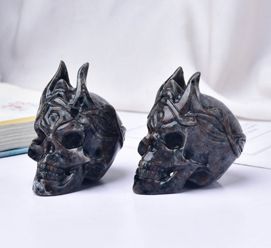Stone Crown Flame Skull | Statue Decor