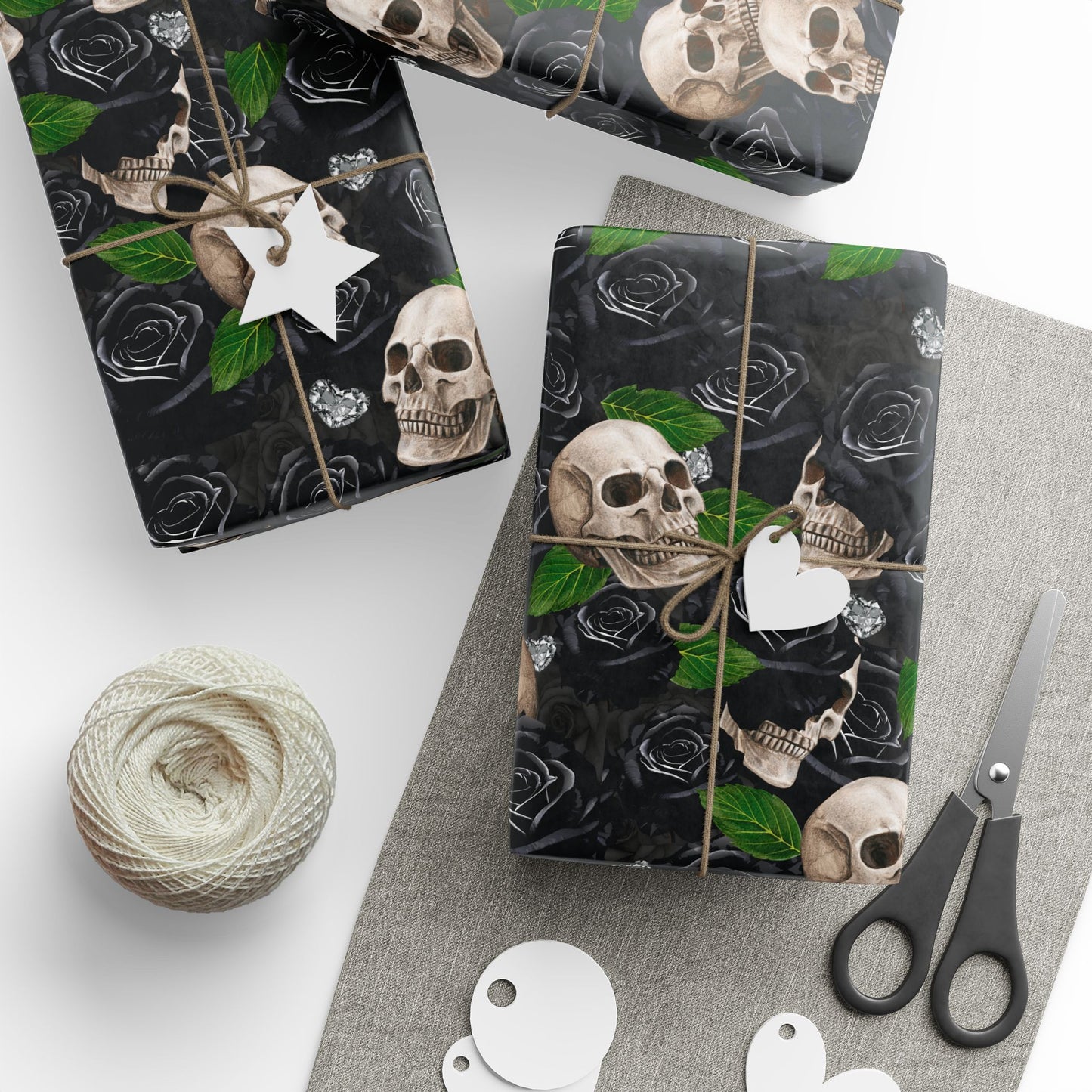 Skulls 'n' Roses (Black) | Diamond Hearts | Wrapping Paper