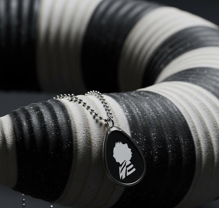 Beetlejuice  | Oval Necklace