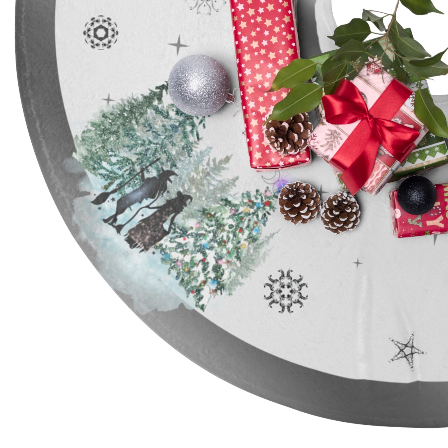 Solstice Night | Round Tree Skirt