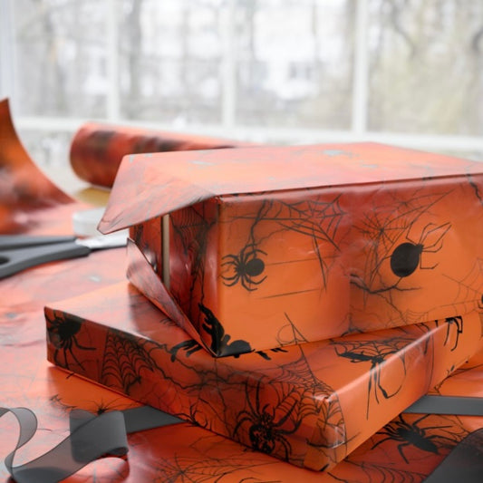 Spiders on Pumpkin | Gift Wrap Papers