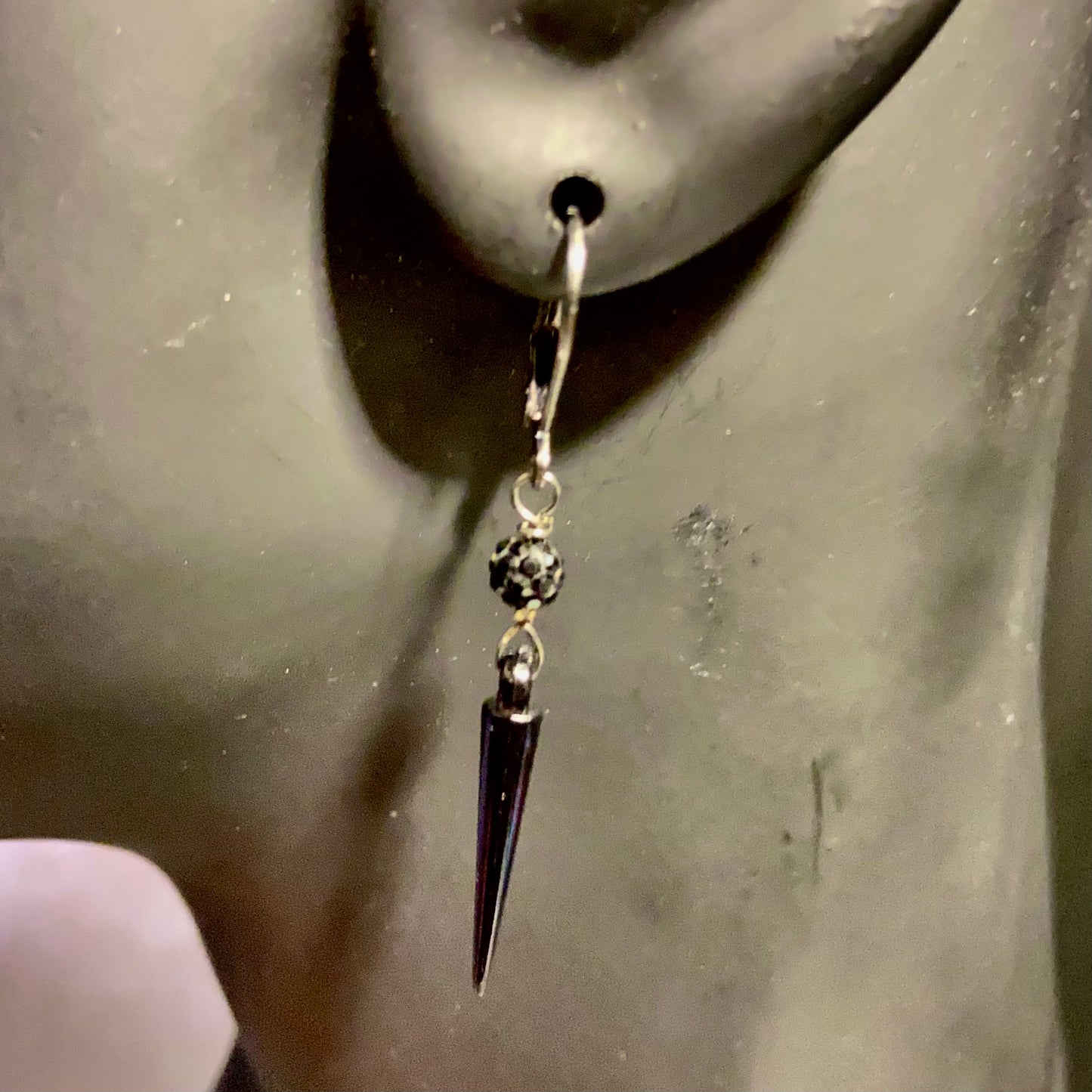 Jeweled Fang Earring | Black Bead Spikes Gothic Earrings